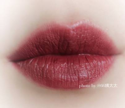 这10支铁锈红,让你白白白白成发光体!