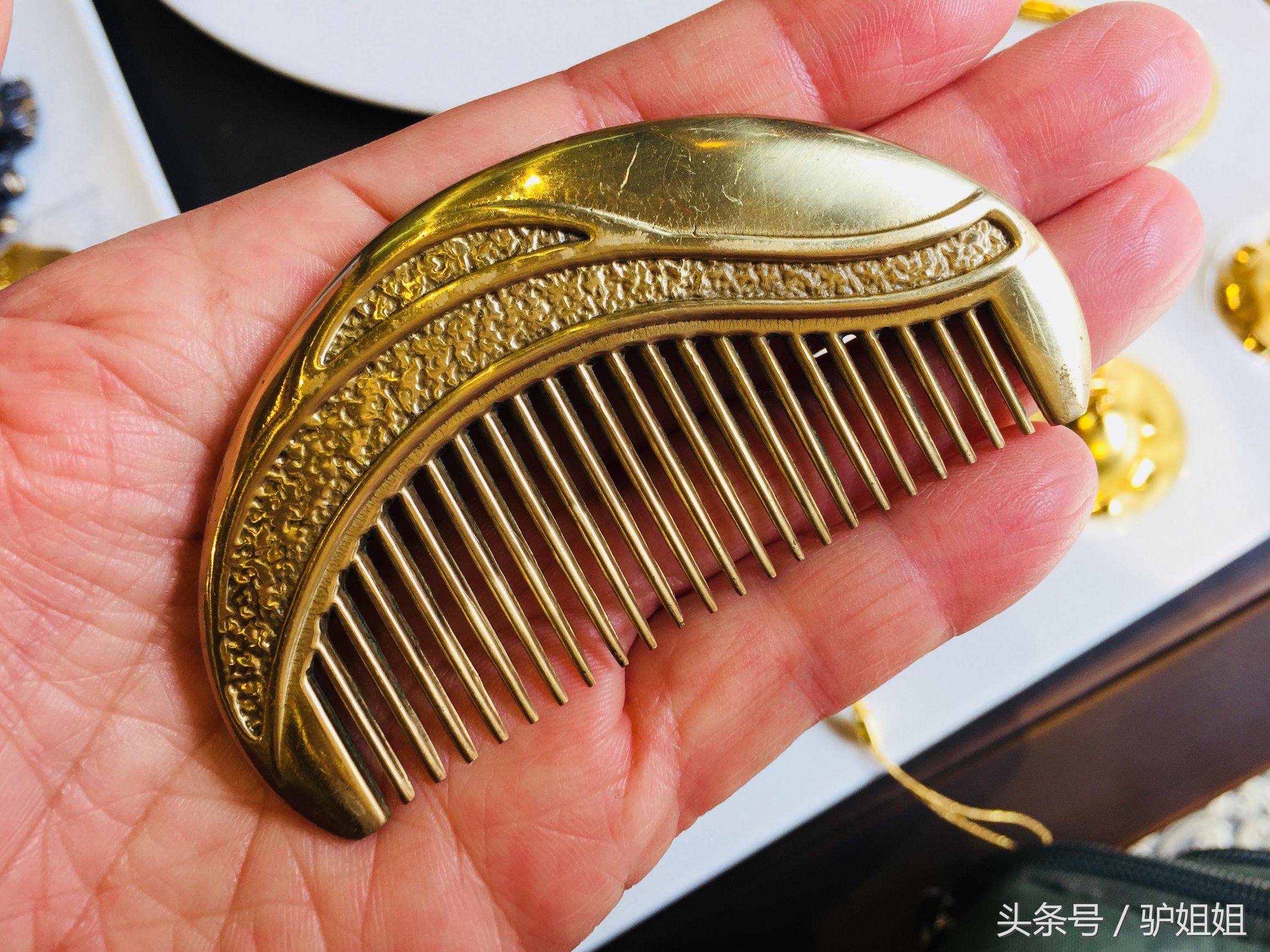 世界上纯金打造的别墅,黄铜做的房子