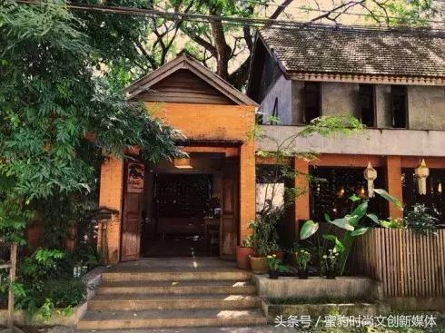 【蜜豹文创】记忆中的童年世界，清迈SilverBirch木刻动物家饰店