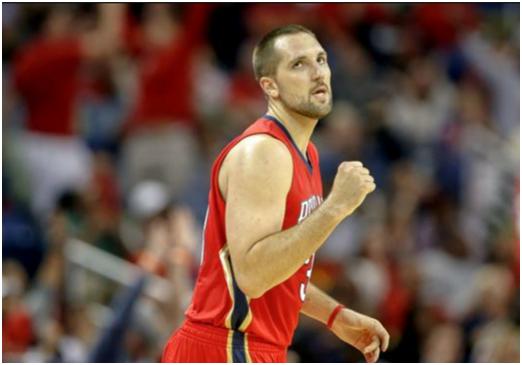 还给保罗的3号球衣,安德森做了正确的选择,喂“饼”他已经吃撑了