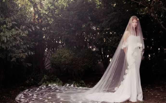 余文乐婚纱照是什么风格,余文乐婚纱照滑雪