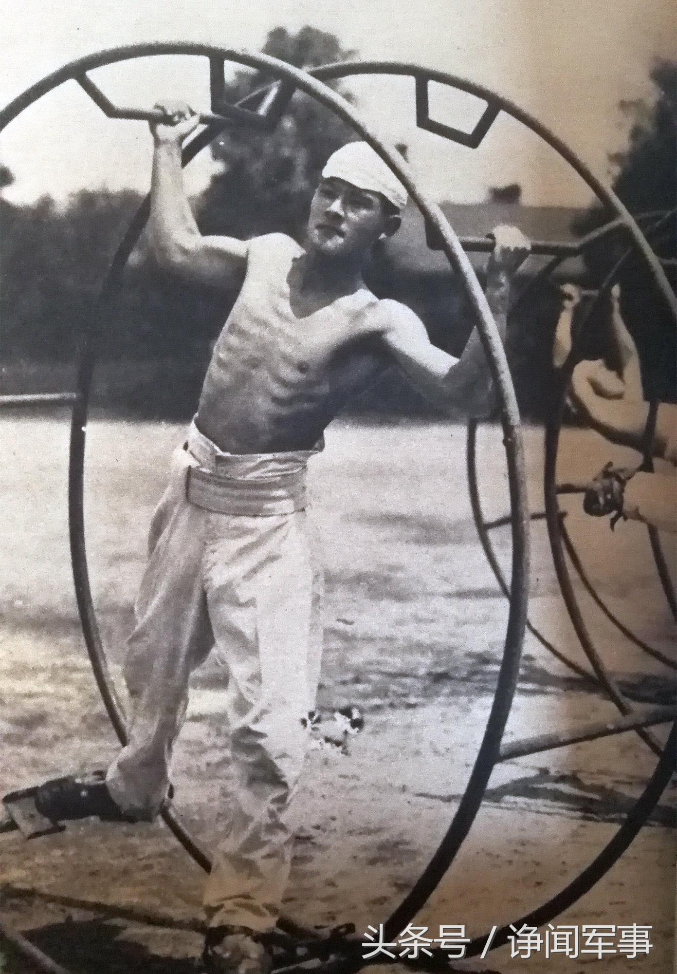 12岁就开始被*脑洗**：看日本8类少年军校如何批量培养炮灰