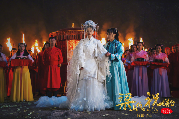 董洁祝英台哭坟化蝶是怎么拍的,董洁祝英台穿女装惊呆梁山伯