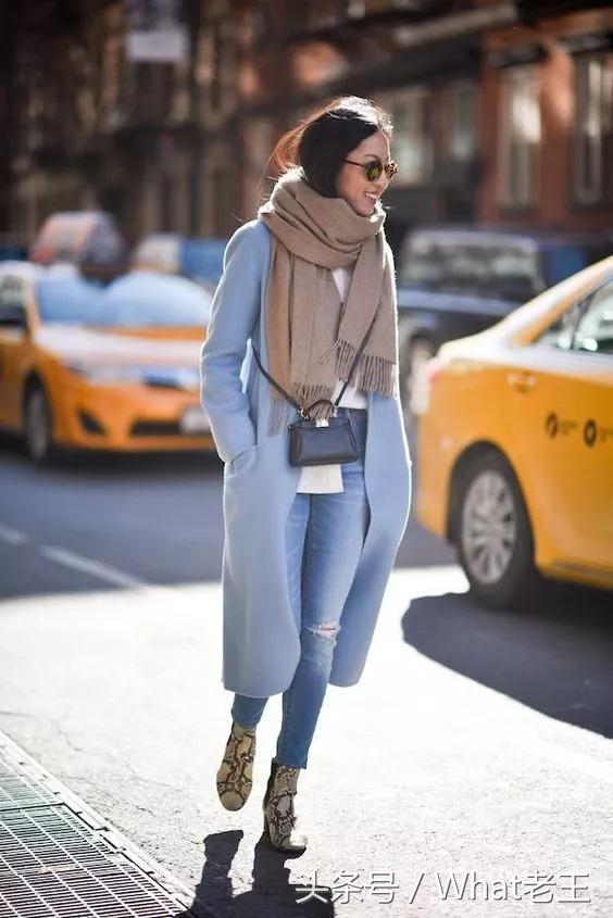 lv羊绒围巾哪个颜色最百搭,买羊绒围巾哪个颜色最百搭