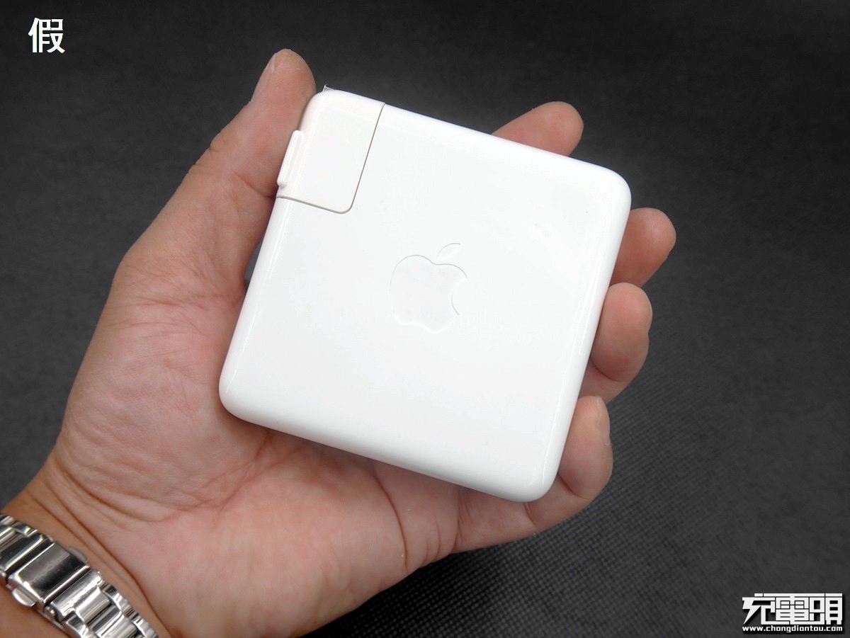 有没有仿的很真的苹果充电器,贫穷限制了我的想象力动画