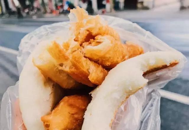 明矾油条超标600如何处罚,油条20斤面明矾34克超标吗