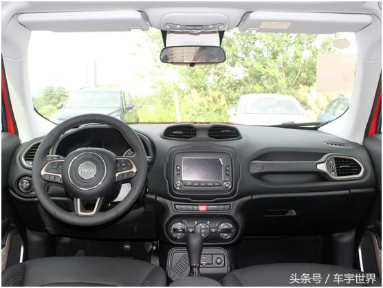 全新jeep自由侠个性十足价格走心,jeep自由侠深度解析