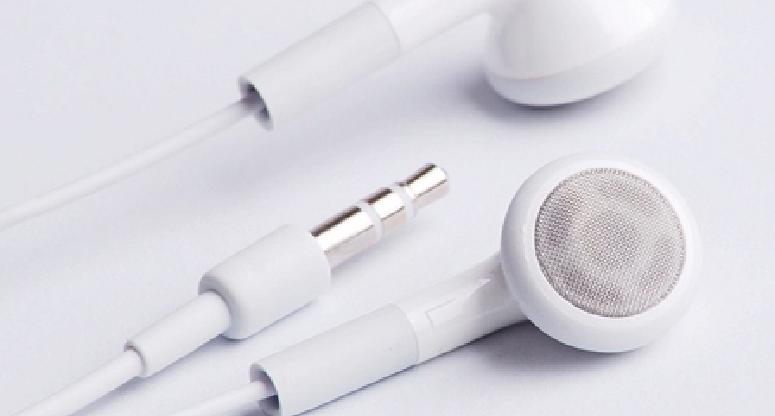 耳机用久了发黄发黑怎么办,耳机盖颜色发黄了怎么办