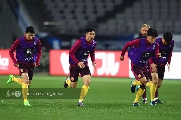 95后征战东亚杯!请踏实踢球,别再让中国足球没戏了