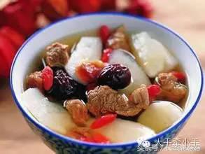 食补怎么治疗咳嗽立马见效,肺部不好咳嗽吃什么食补好