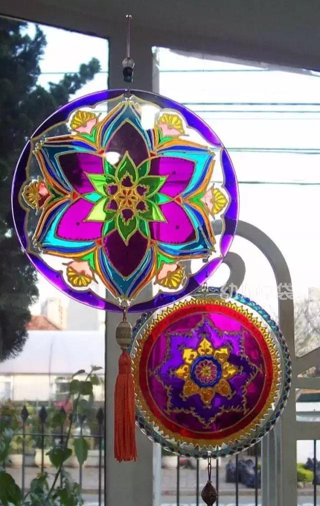 废旧物品手工吊饰小学,幼儿园废旧灯泡手工制作吊饰