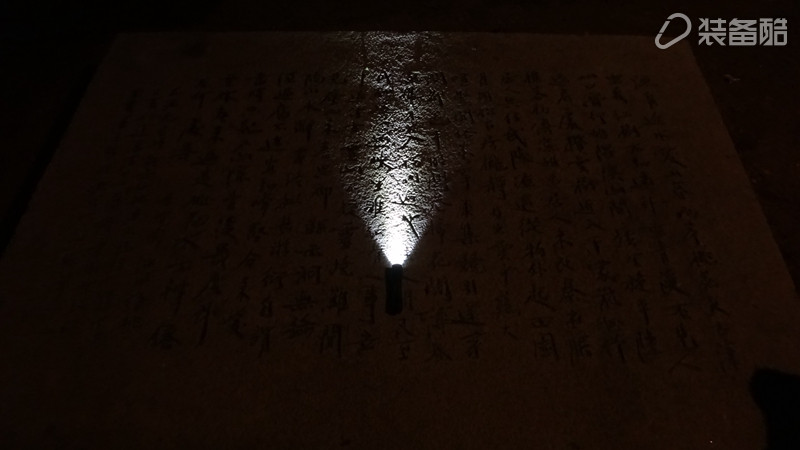 贴小招贴的，我来给你们暴暴光，不讲究