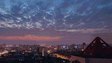 今天12306可以抢元旦车票啦！想买票？过了这关再说