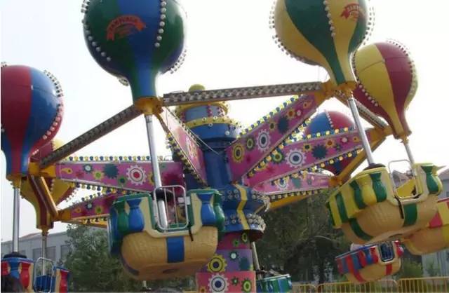 女子每天吃香蕉皮，坚持了一个月，结果...../包头人自己的“迪斯尼”——包头乐园：百万现金回馈粉丝，你来玩我买单！