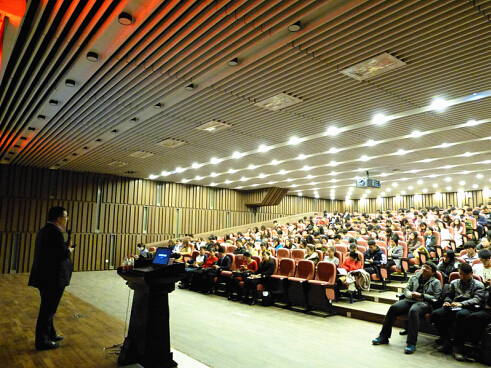 探索社交价值，国美互联网方巍带美店走进大学校园