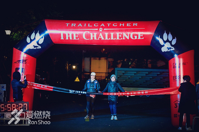 翻山越岭都找不到爱,翻山越岭找不到自己