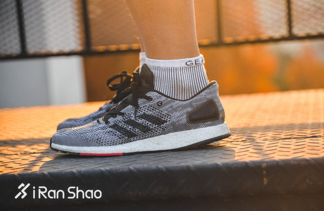 跑鞋回弹阿迪达斯,跑鞋boost测评