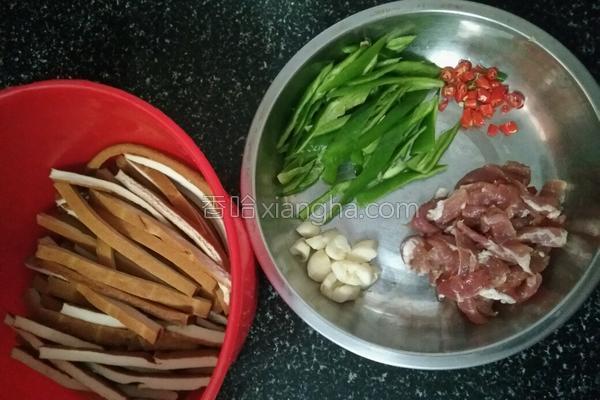 豆干炒肉片教学视频,豆干炒肉丝的家常做法