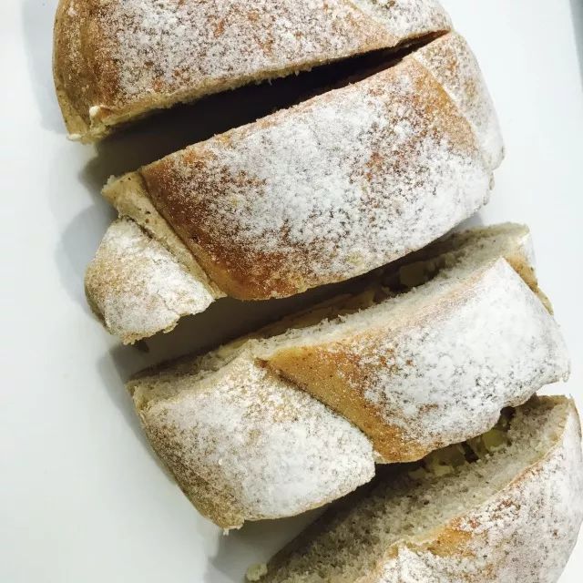 网红黑麦面包推荐,原麦山丘网红