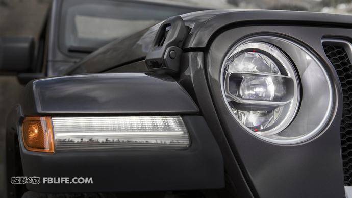 能越野的牧马人视频,能越野的吉普车