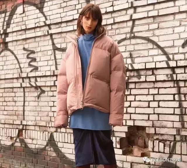 权志龙黑色羽绒服搭配,有人嘲笑你穿的羽绒服丑怎么骂