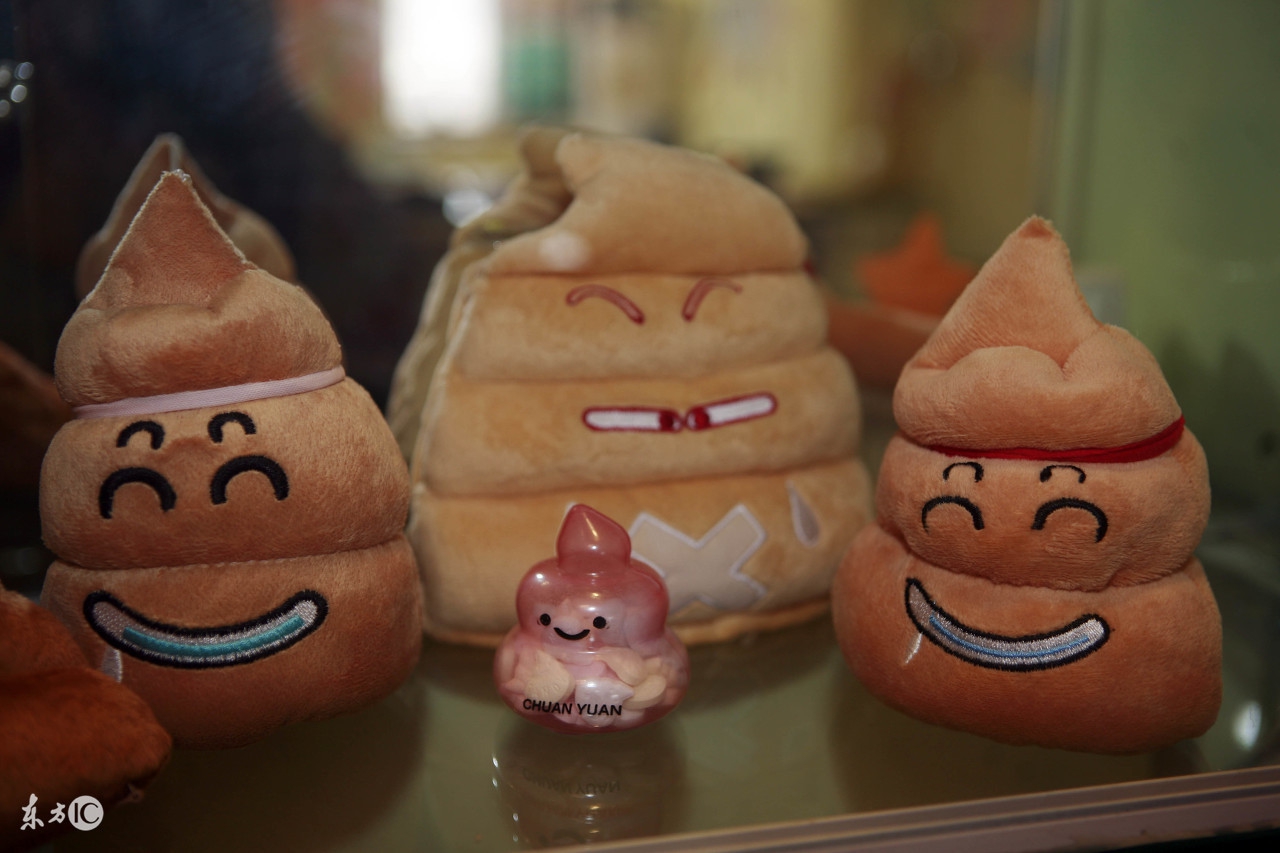 便便臭鸡蛋味是什么原因,便便是黑色的还很臭是什么原因