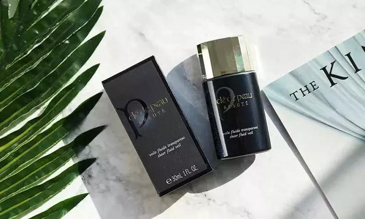 cpb贵妇粉霜好用吗,cpb和dior粉底液