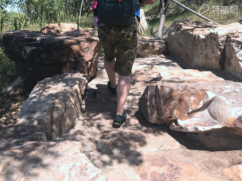 能翻山越岭也能走遍大江南北,能翻山越岭山海皆可平