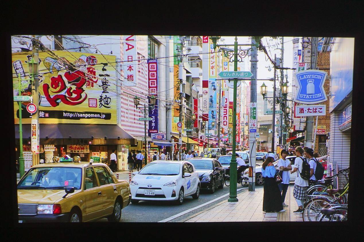 微鲸投影m1f1对比,微鲸投影仪f1使用说明