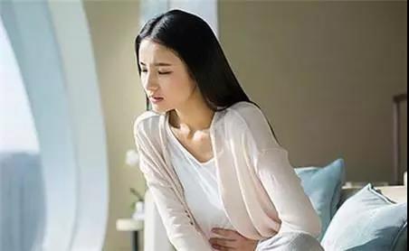 女性月经期间吃什么止痛药,女人月经期间吃什么中药