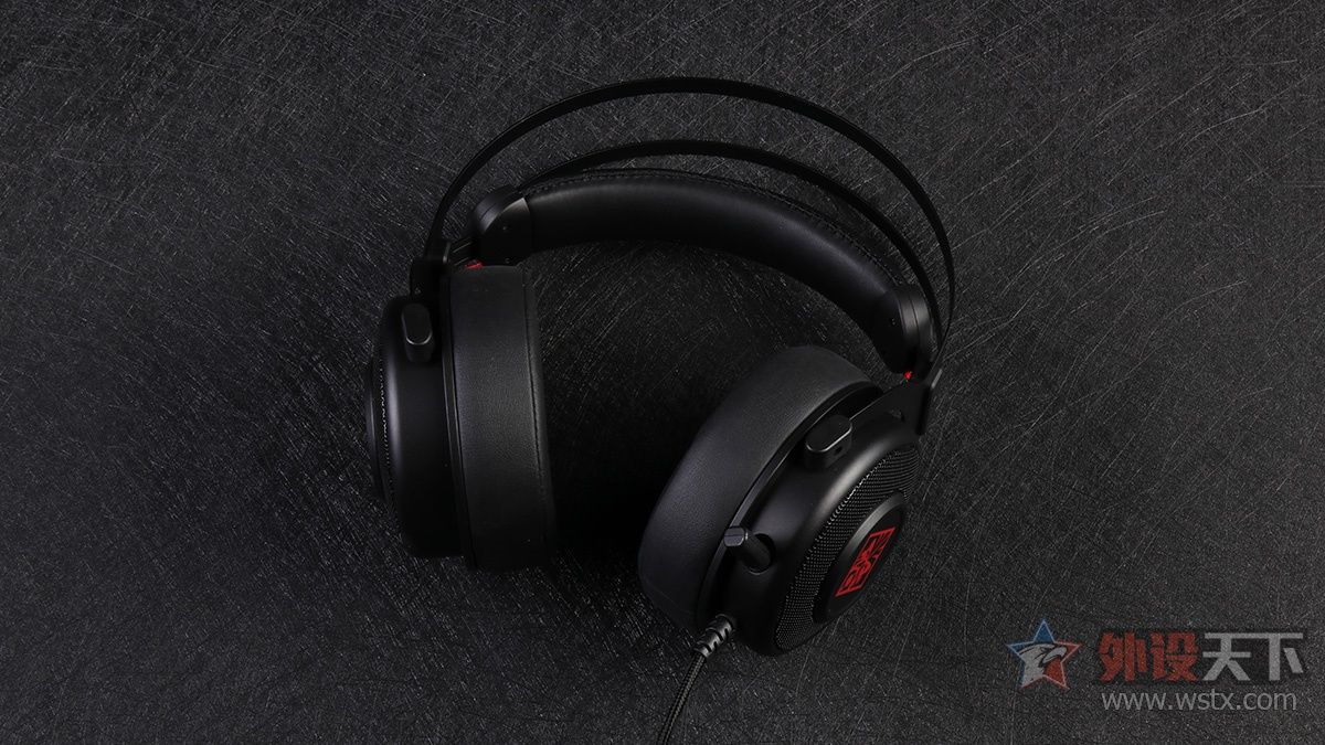 暗影精灵800耳机有几种样子,惠普暗影精灵系列性价比