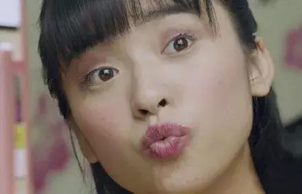 美国唇膏排行榜前十名品牌是,唇膏销量第一名