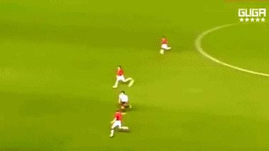 金童卡卡退役原因,永远的圣西罗