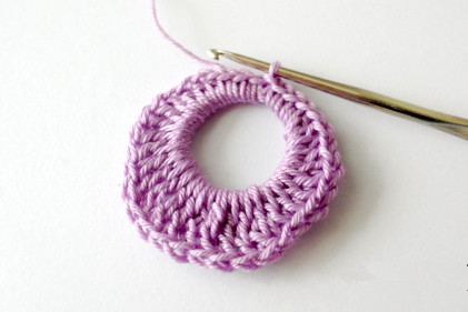 蝴蝶耳环项链的钩编教程,蝴蝶帽子的钩编方法第一部分