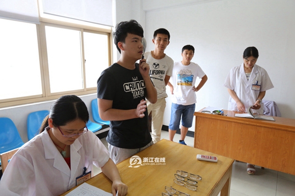 新兵入伍前要体检几次,当兵体检第一项