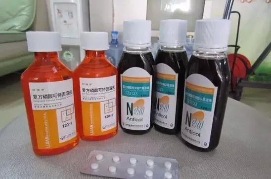 喝止咳糖浆喝多少上瘾症状,止咳药水别乱喝了越喝越咳