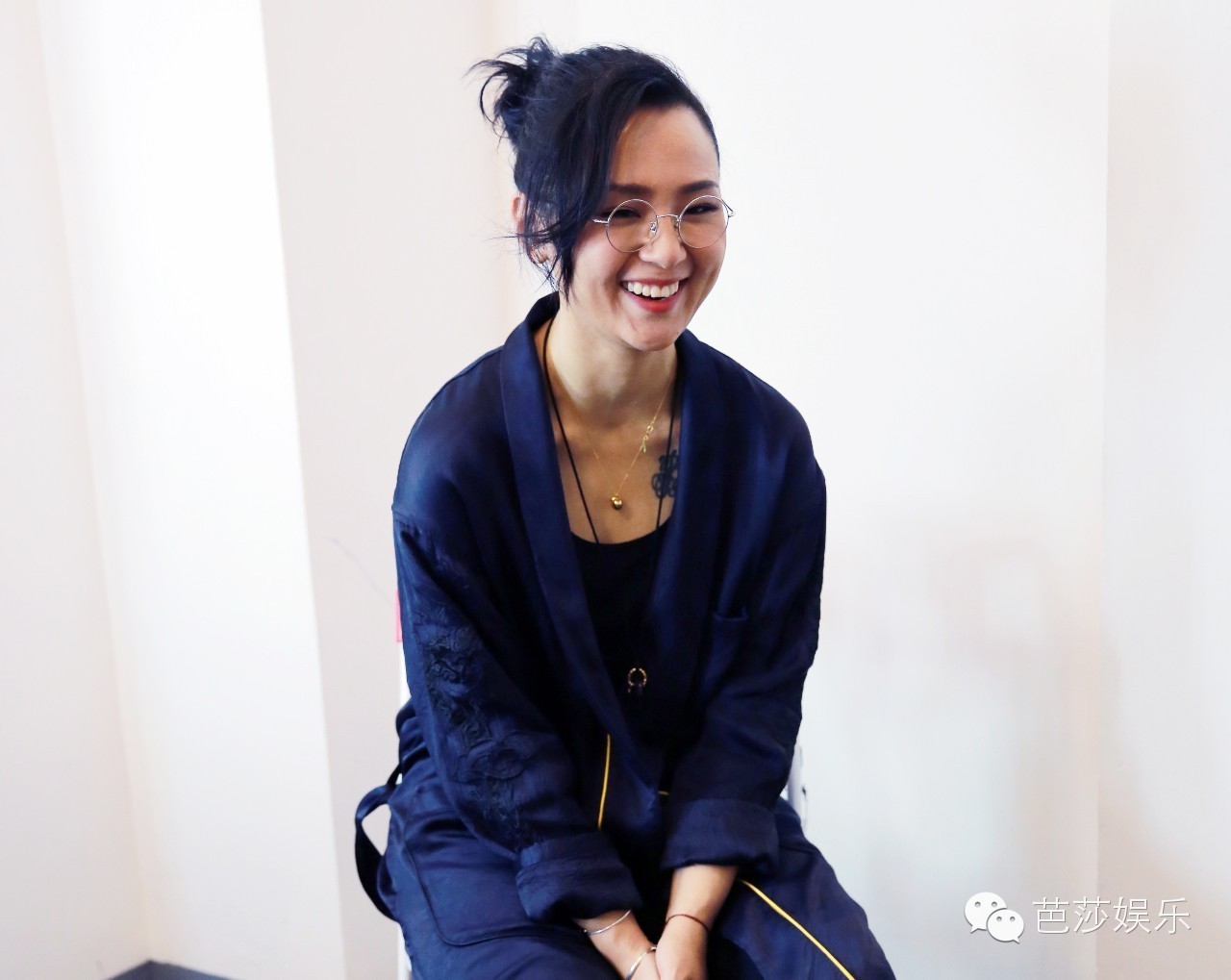 张艺兴白鹿同台领奖,张艺兴王一博领奖