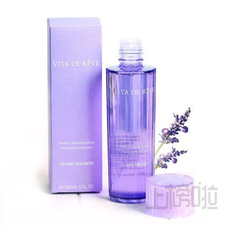 樱花妹子也要排队才能购买到的超人气化妆品专柜！