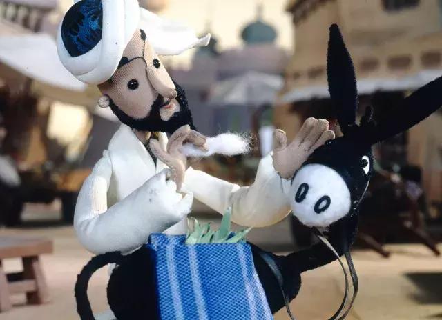 小时候用泥巴都做了些什么,小时候泥巴可以干什么