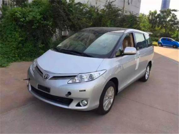 兰德酷路泽途乐路虎卫士谁更耐用,途乐路虎2022款落地价多少钱