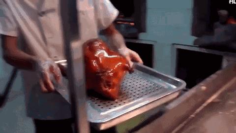 600多元一只烤鸭，预定排到明年二月！北京烤鸭在纽约火了！