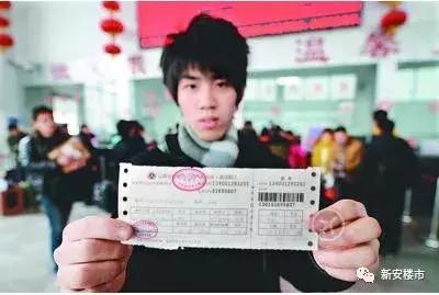 “健康+公益”和泰苦荞酒助力第三届“新安回家路”公益返乡活动