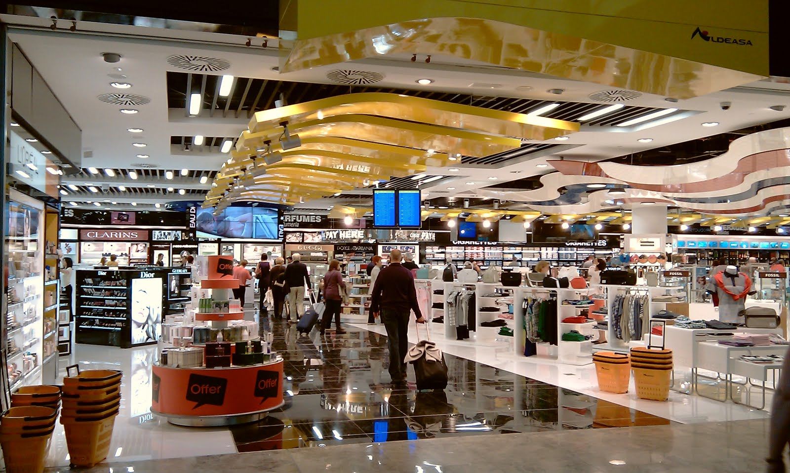 全球最便宜的免税店是哪个国家,全球免税店排行榜