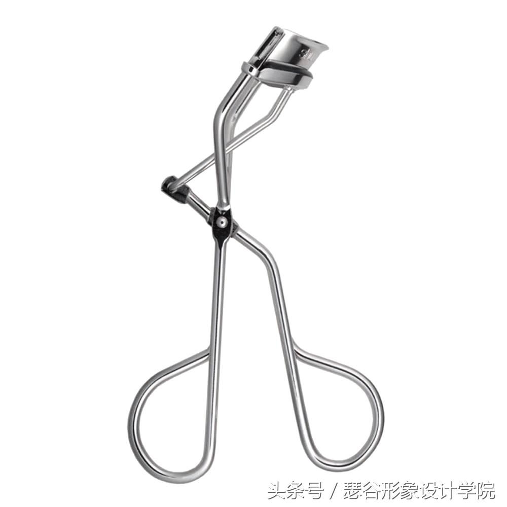 夹睫毛正确方式,睫毛夹的正确方法