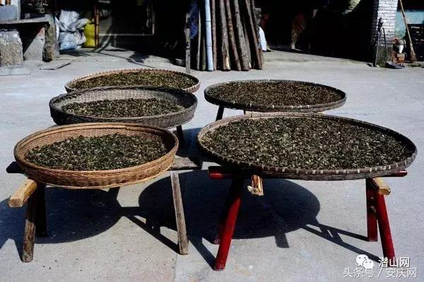 潜山梅干菜锅巴,梅干菜饼乡村的味道