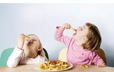 宝宝尿急尿频怎么回事,宝宝尿频怎么办最快最有效的方法