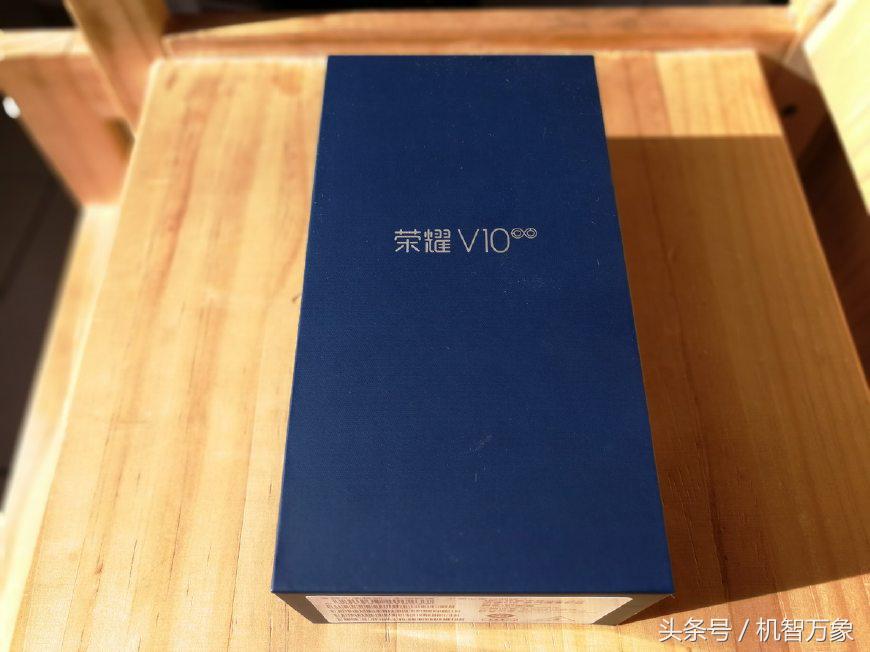 荣耀v10高清内部结构图,荣耀v10开箱的配置