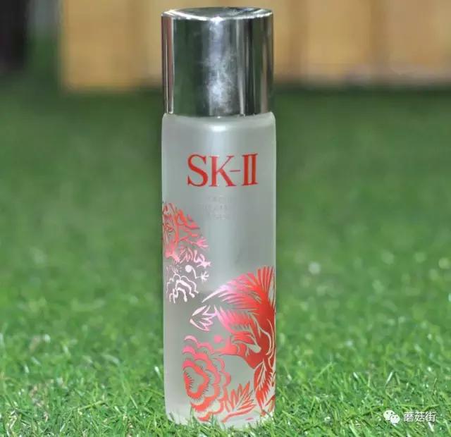 口碑最好的10种高级护肤水,雅诗兰黛和海蓝之谜哪个护肤水好