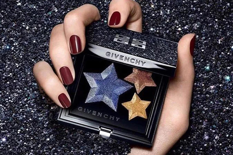 平价圣诞限定礼盒彩妆,美到窒息的圣诞彩妆