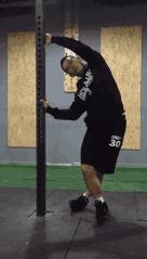 「气质杀手」毁一生，2个动作拯救你的高低肩！